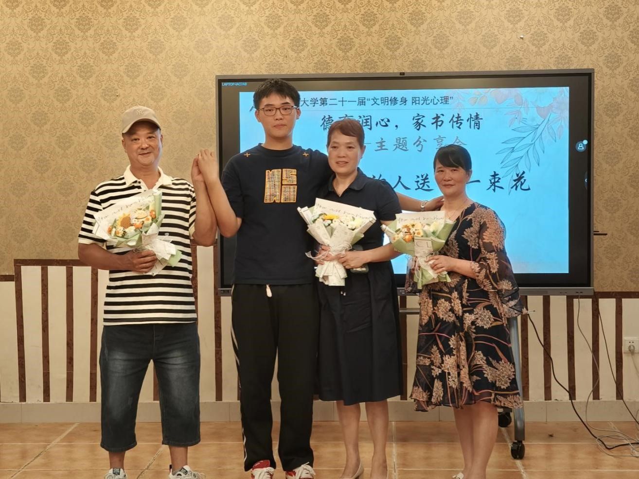 图片9.jpg