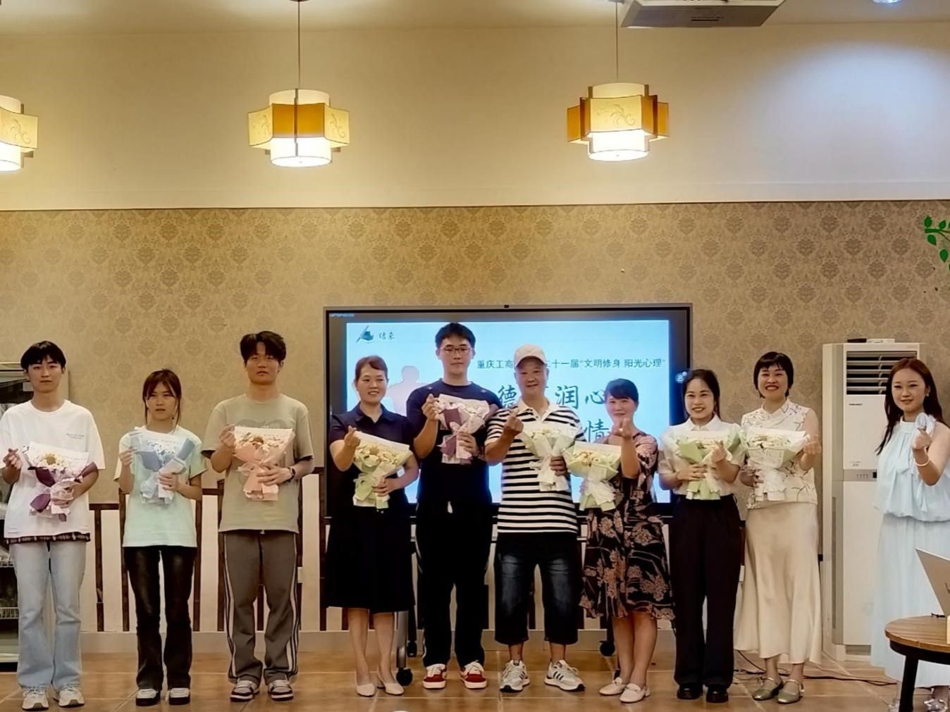 图片10.jpg